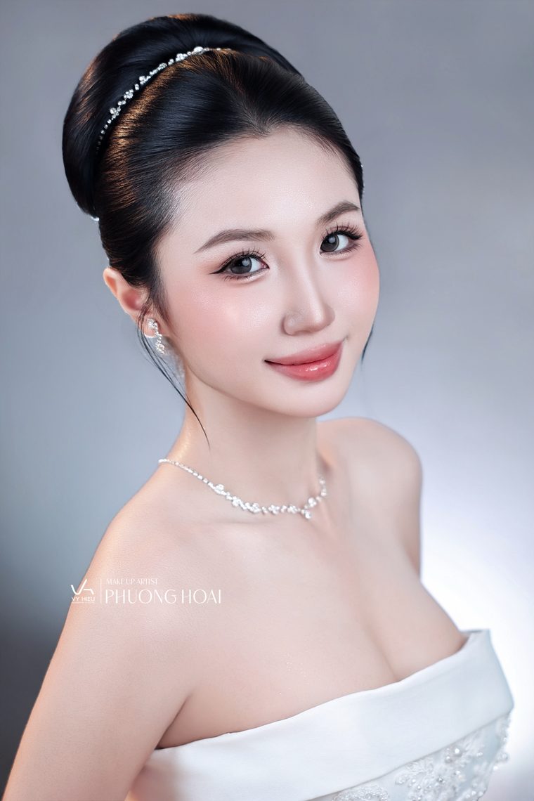 Cô dâu makeup Vy Hieu