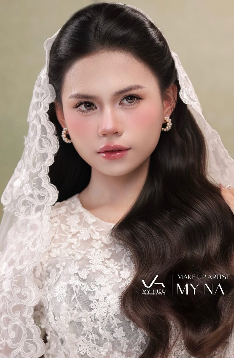 Cô dâu makeup Vy Hieu