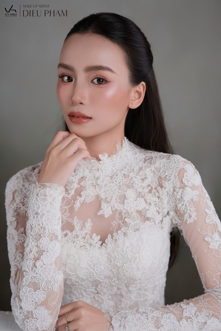 Cô dâu makeup Vy Hieu